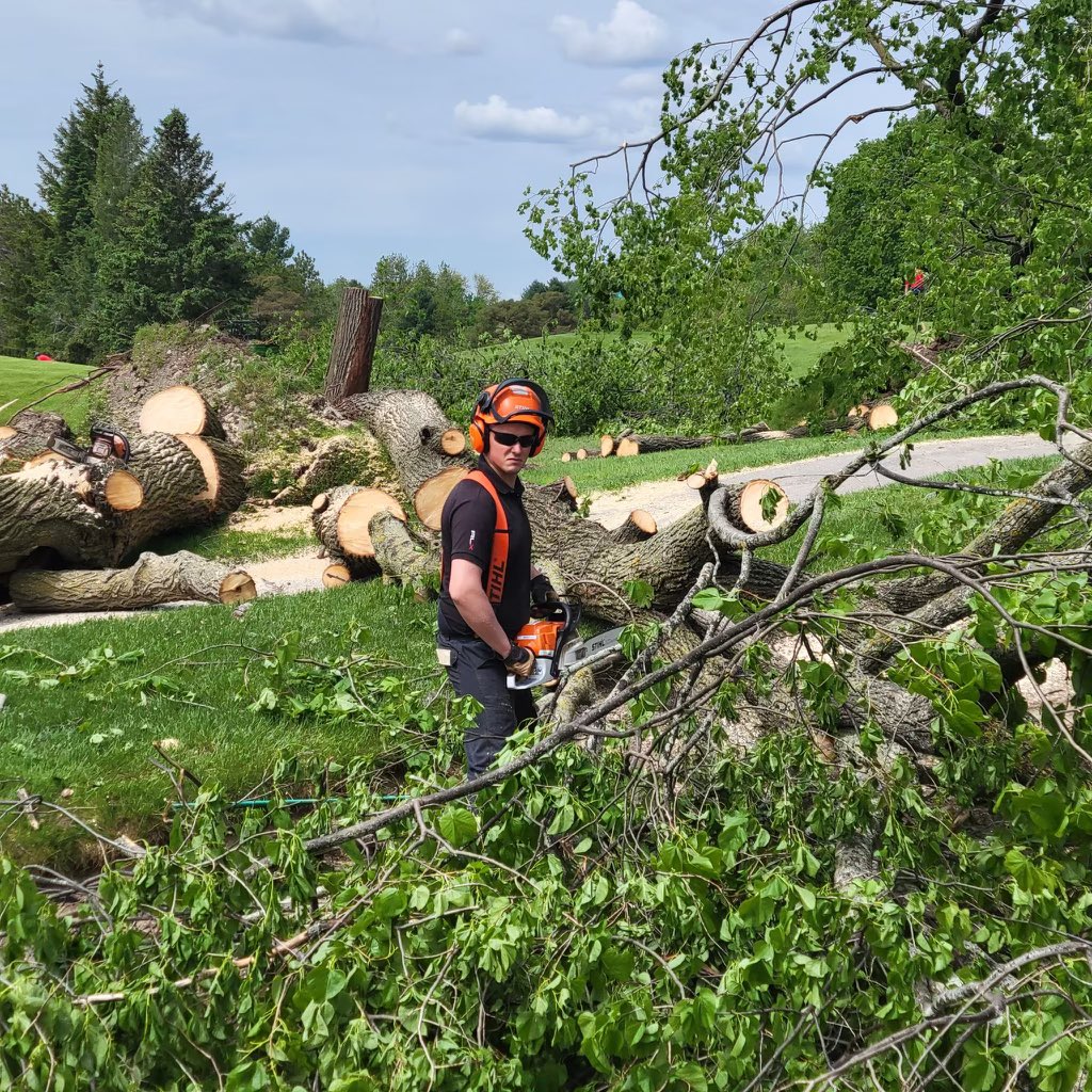 The Mississaugua Golf and Country Club tweet media