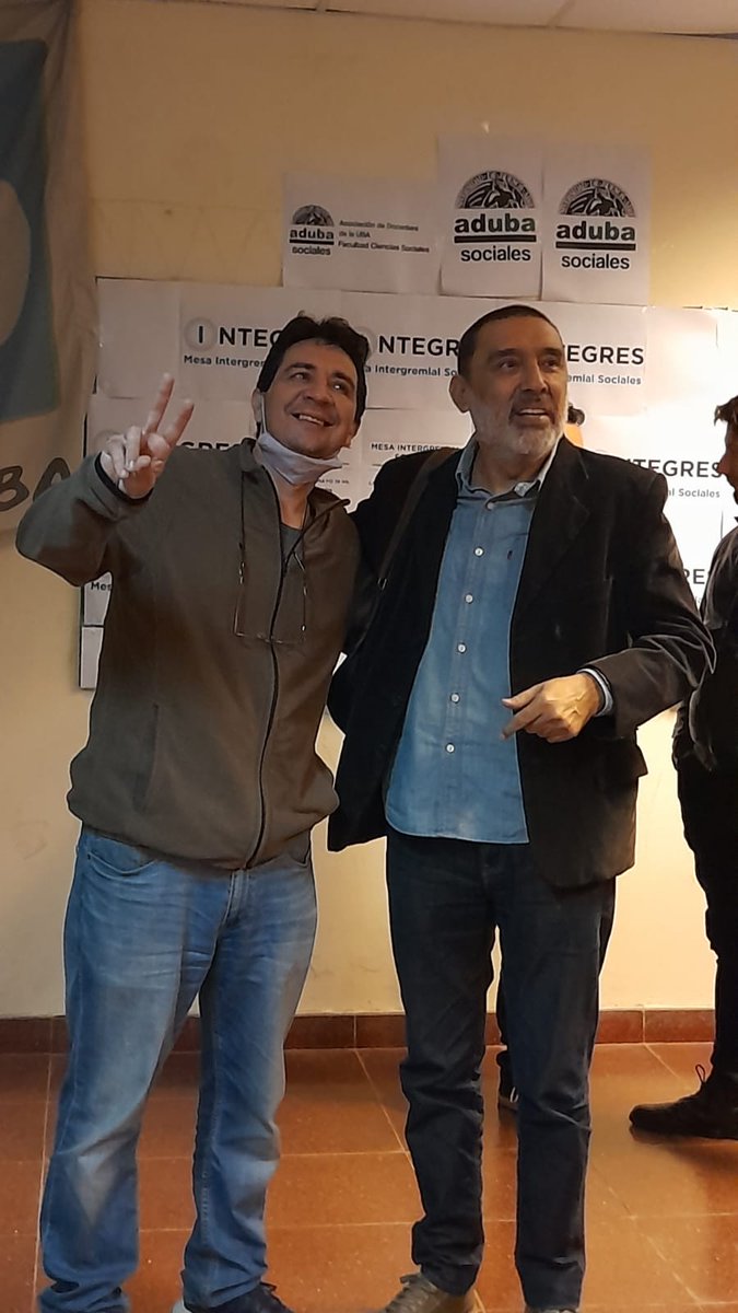 CristianeBay's tweet photo. Con un compañerazo de muchos años de recorrer los pasillos de sociales, toda la fuerza para la lucha que se viene Germán, la facultad necesita una representaciongremial coherente y honesta. https://t.co/MPQ3CJJDS5