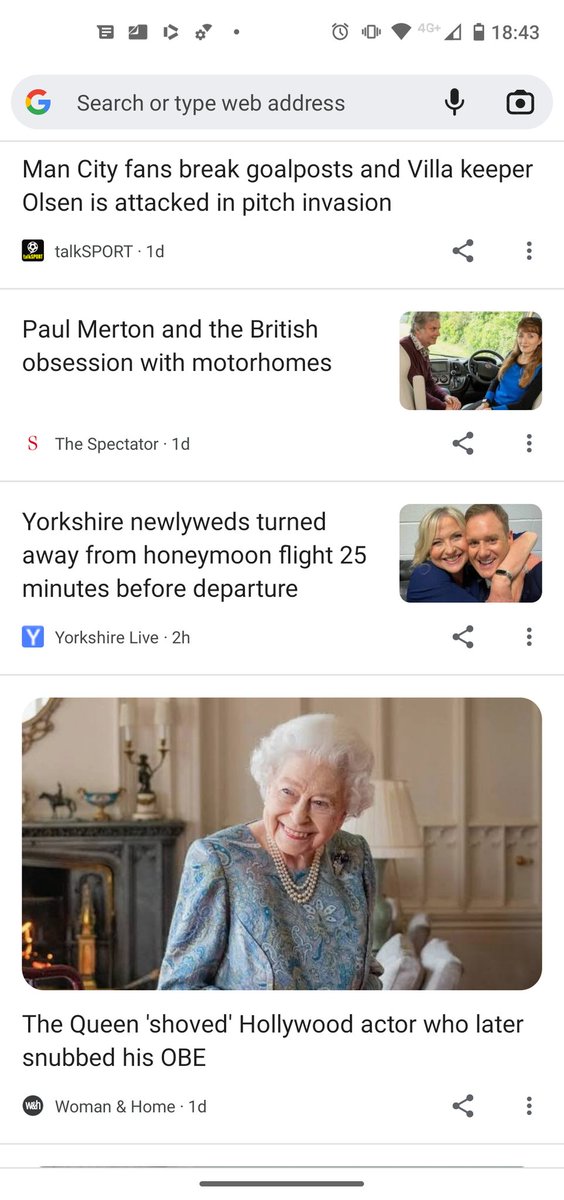 LyonGarry's tweet photo. Congratulations on your wedding and sorry you were turned away from your flight @mrdanwalker @carolkirkwood #MisleadingImage (actual congrats to Carol on her real engagement) https://t.co/kRSPaLbyXT