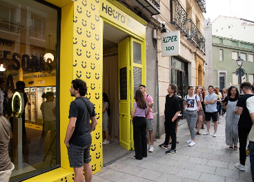 ManagersTim's tweet photo. Últimas horas para pasaros por nuestra Pop-Up Store en Madrid, pasaos a visitarnos y uníos a los Good Rebels! https://t.co/lcg1FyWcDg