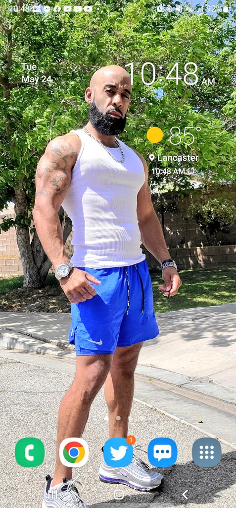 KingThirstTrapp's tweet photo. Quote this with a pic you'd want someone to use as their lock screen

👇🏽👇🏽👇🏽 https://t.co/ZLLTUmtYz7