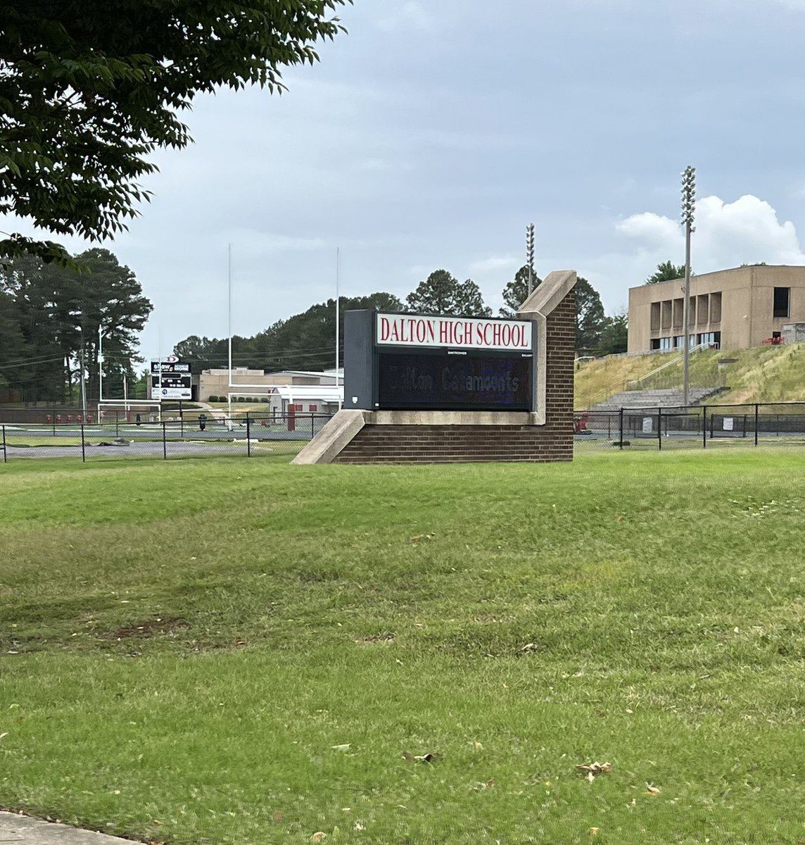 CoachCzeluz's tweet photo. @DHSCatsFootball @CoachEricLong @CoachQHunter  Had an awesome time with coach Long at Dalton, got some serious talent here!!! 👀👀

#WISEINGA #WISEUP #spotthe🏈 https://t.co/G0sTS54Zvf