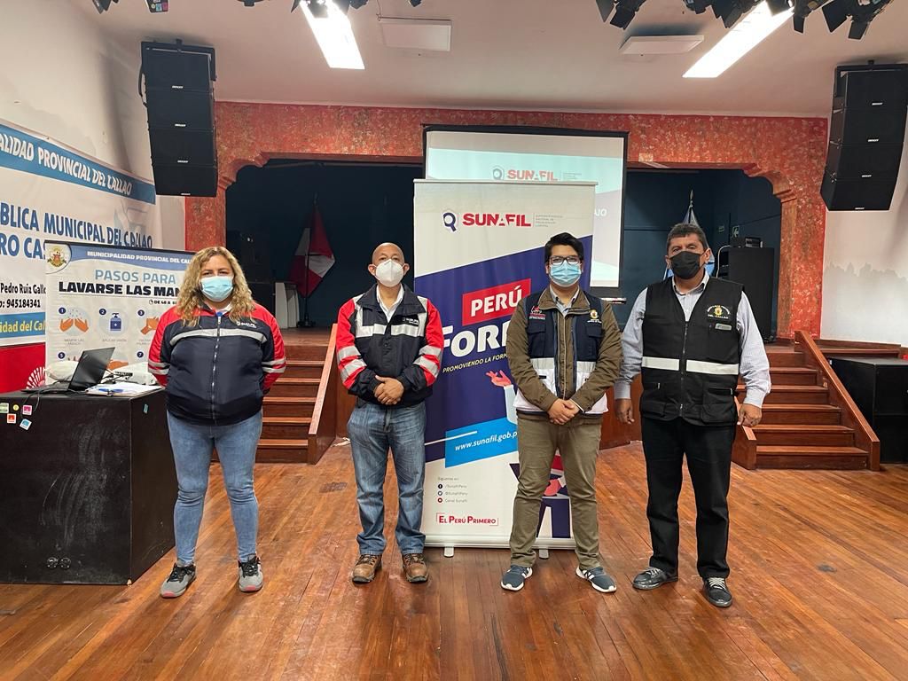 SunafilPeru's tweet photo. #SunafilEnRegiones 📍
#Callao | En alianza con el Comité Provincial de Seguridad Ciudadana - #COPROSEC, integrado por los distritos del Callao, dimos inicio a la  capacitación a miembros de Serenazgo sobre #SST, prevención y erradicación del #TrabajoInfantil. https://t.co/TVVCuq74u1