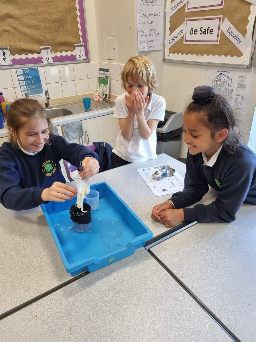_MissBragg's tweet photo. Disgusting Digestion!
Today we Year 4 carried out a science practical, demonstrating the processes and stages food goes through during digestion!
Gross, sticky and messy! But they loved it!👅🍴🔭🧪 @MayParkPri @Ben_3eyes https://t.co/u3o2RAgE4I