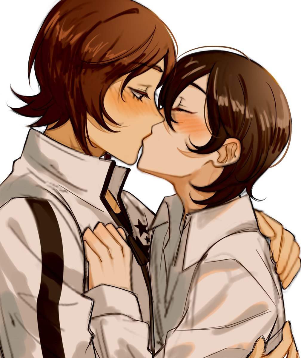 It seems yesterday was kiss day and I forgor. But here a compilation of Tatsujun kissies 