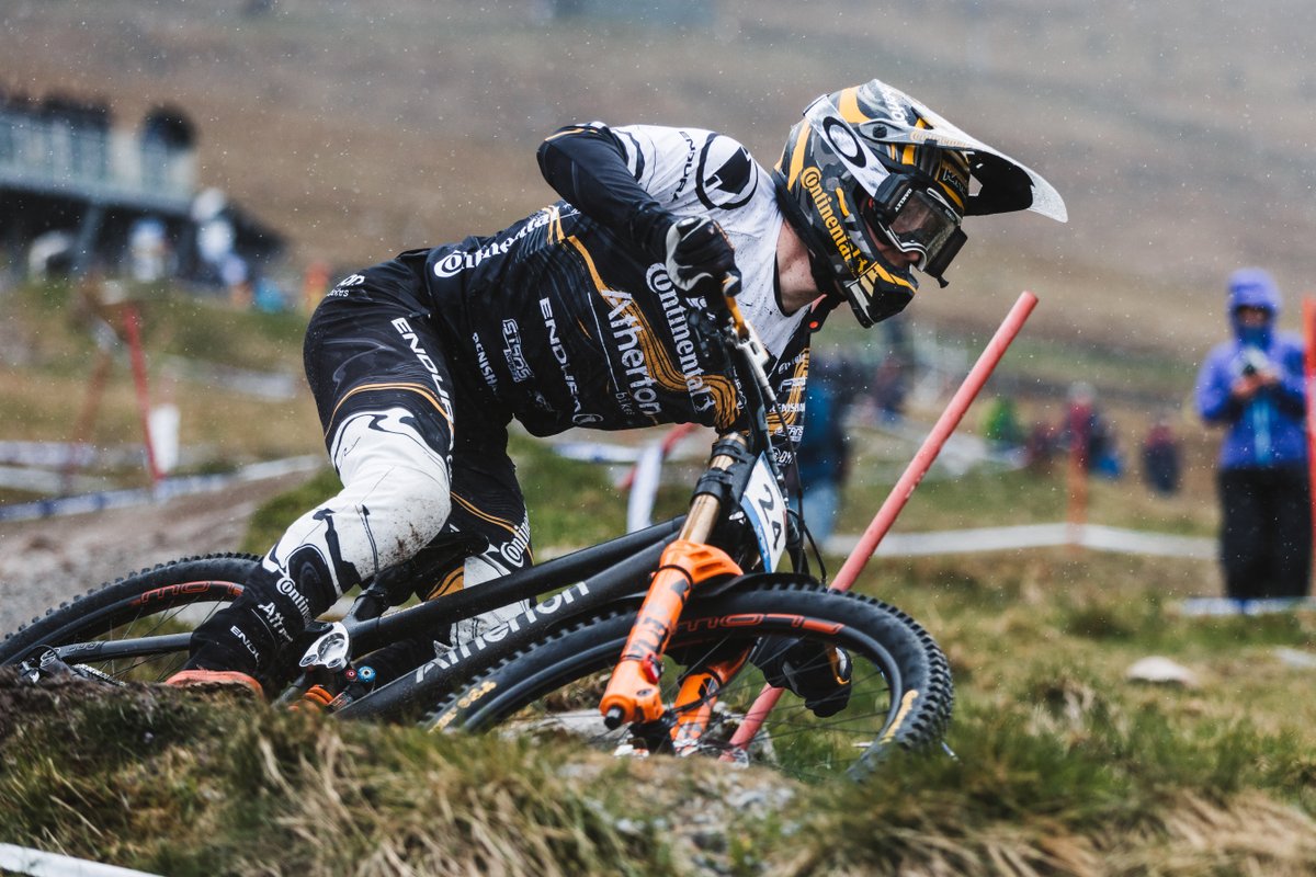 athertonracing's tweet photo. What a wild weekend! 😜
It's given me a massive confidence boost going into the rest of season, knowing that my pace is good I just need to keep ticking the boxes and the results will come.
📸 Jack Tennyson
#fortbill #downhillracing #mtb https://t.co/vSMVu5GMpQ
