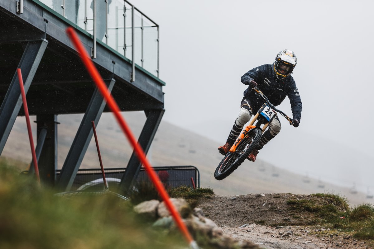 athertonracing's tweet photo. What a wild weekend! 😜
It's given me a massive confidence boost going into the rest of season, knowing that my pace is good I just need to keep ticking the boxes and the results will come.
📸 Jack Tennyson
#fortbill #downhillracing #mtb https://t.co/vSMVu5GMpQ