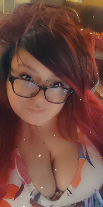 Titty Tuesday live on onlyfans!! Lets flirt and have sexy fun while I game topless 😜🥰 https://t.co/ny84EZ38IL<a href="/tag/mytwitteranniversary"class="tags"><span>#mytwitteranniversary</span></a>