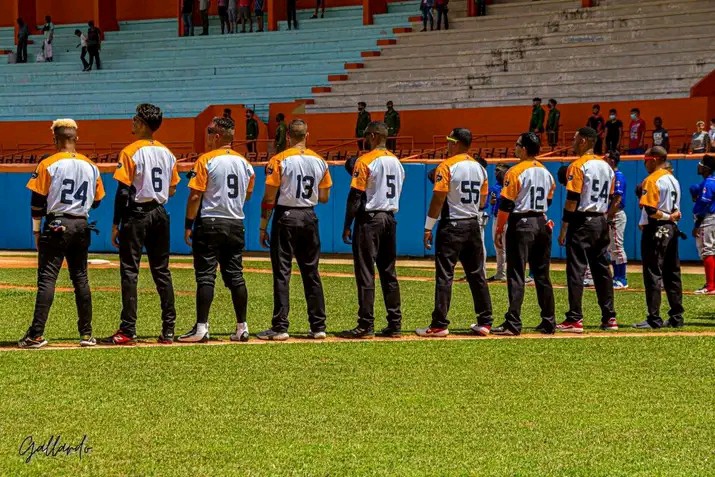 LazaroE97's tweet photo. ⚾️🇨🇺 Los convocados por Villa Clara...

⚾️🟠Christian Rodríguez SS/3B
⚾️🟠Ariel Díaz Paret SS/2B
⚾️🟠Yuri Marcos Fernández 3B
⚾️🟠Oscar Hernández LZ (abridor)
⚾️🟠Randy Cueto LZ (relevista)

@TLcubanacan https://t.co/I2ZSGrh37m