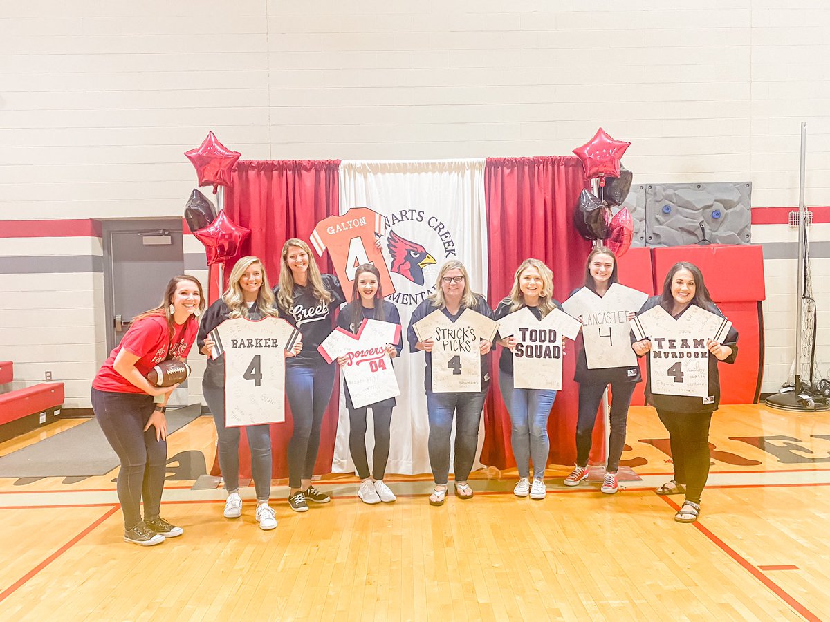 thepowerof4th's tweet photo. draft day!!! what a BLAST!! a HUGE shout out to @mrstoddin4th and @SCECardinals for giving our students an experience they’ll never forget. #creeklife ❤️🖤 our 5th grade team is so lucky to get this next group of kiddos https://t.co/YOiNmjSw4b