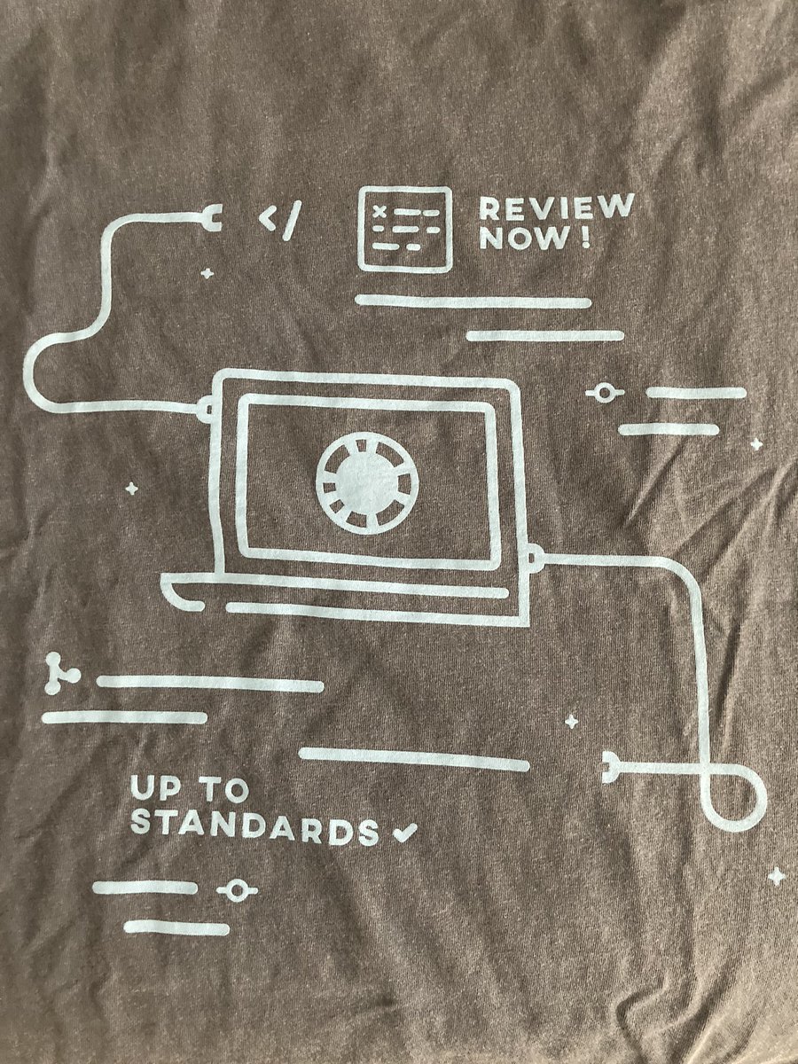 pedro_gaspar's tweet photo. Alguém perdeu duas tshirts novas da @codacy, tamanho S, no estacionamento do Oeiras Parque.
#Codacy #swag https://t.co/CP2l0Q4Qyp