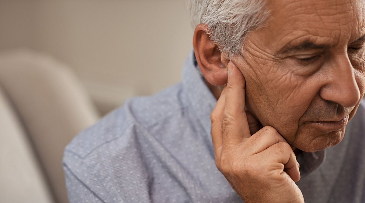 AASMorg's tweet photo. In a study of nearly 800 men, researchers found that increasing risk of obstructive #SleepApnea (OSA) was associated with hearing impairment. The risk of hearing impairment among those at high risk for OSA was 1.64 times that of those at low risk for OSA. https://t.co/rrp4T52HJP https://t.co/ne2KQMh1Ub