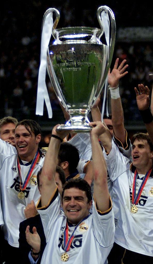inakibustos's tweet photo. 24 de Mayo del 2000 cuando fuimos Campeones de Europa por Octava vez.
#HalaMadrid https://t.co/6u4IDnoIsZ