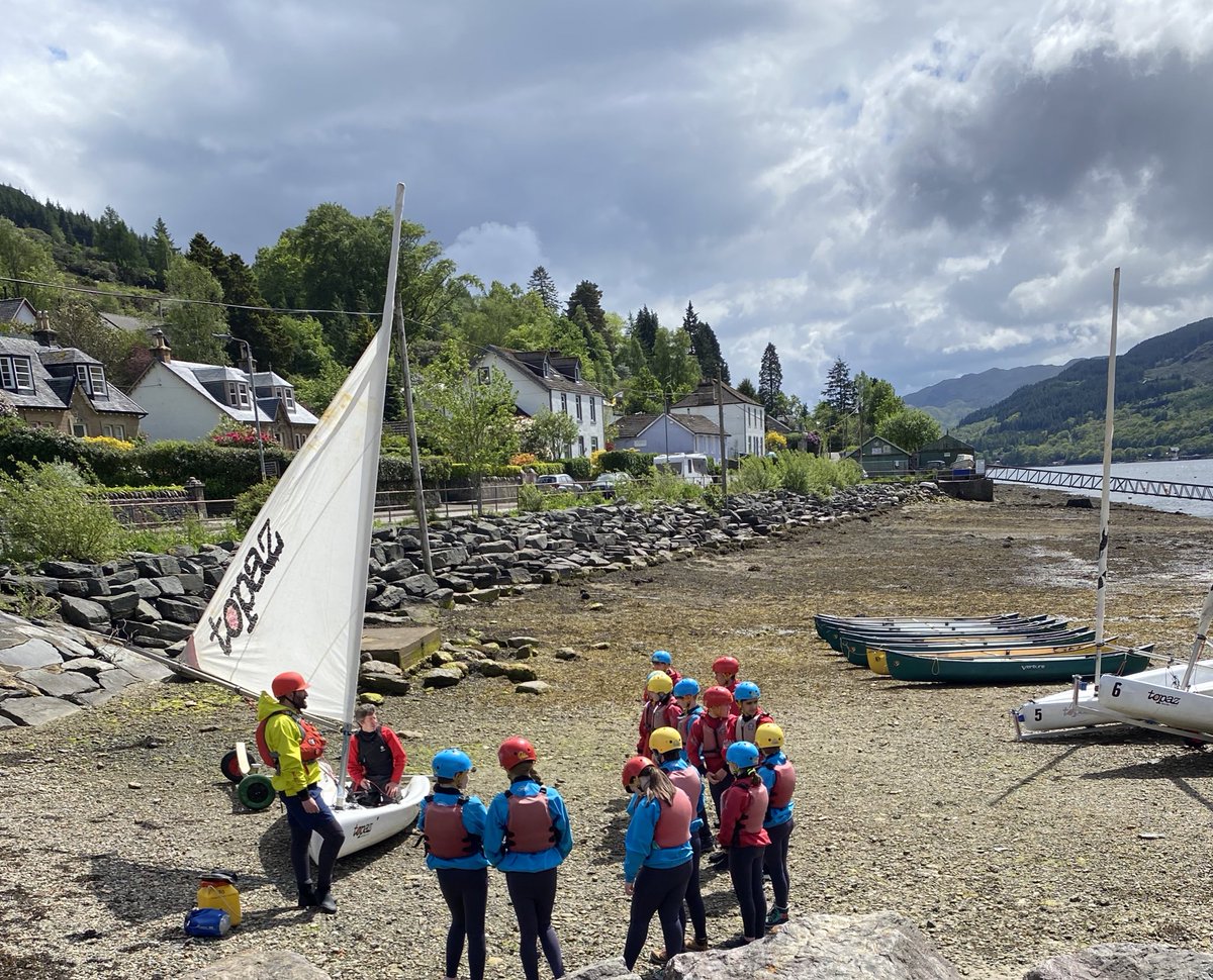 KA_Rector's tweet photo. “Planning, doing, reviewing” - key life lessons and fun too. The quietest member of the group, may have the best idea. #KAExplores #KAActivityWeek #outdoors #adventure https://t.co/tq4Puxe8Px