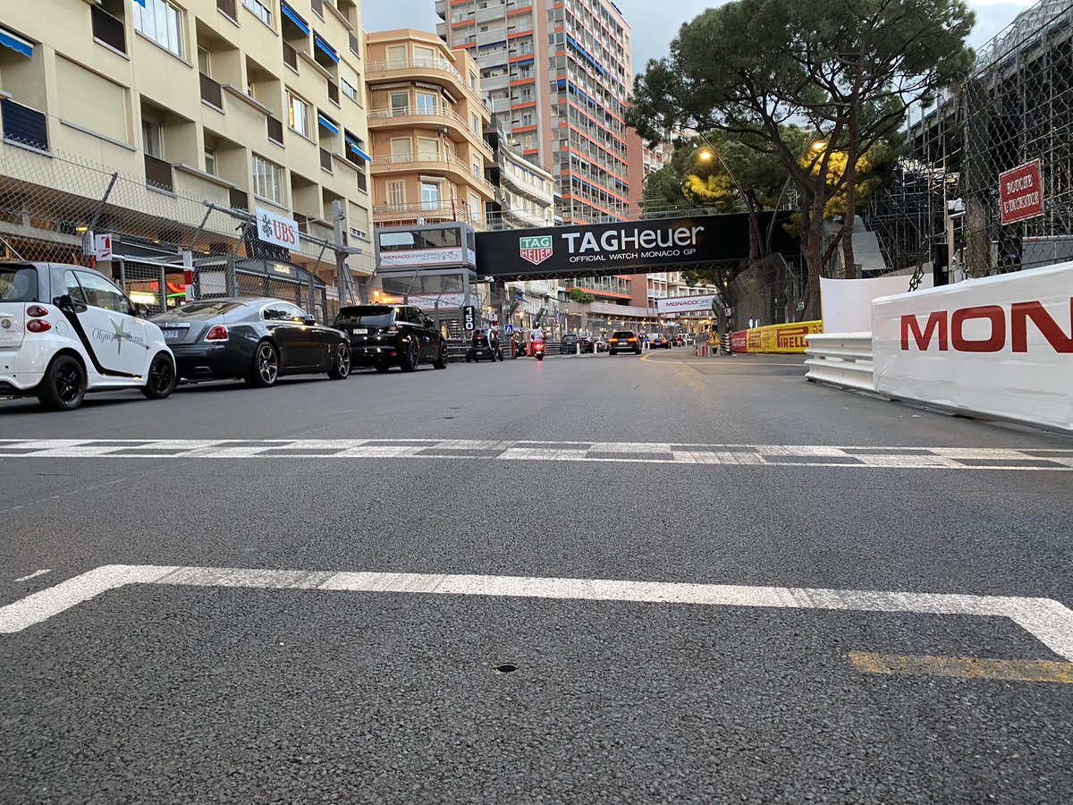 AuRupteur's tweet photo. Vous êtes en pole du #MonacoGP. #F1 https://t.co/g6bQDgvfFn