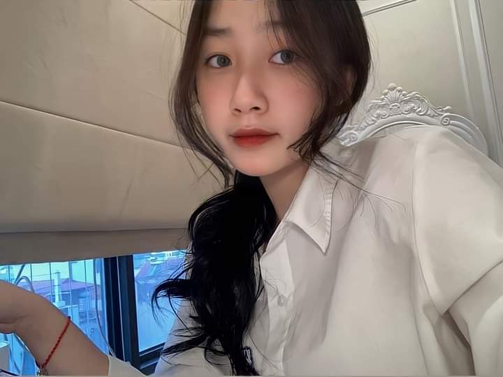 Phạm Thu Hà tweet media