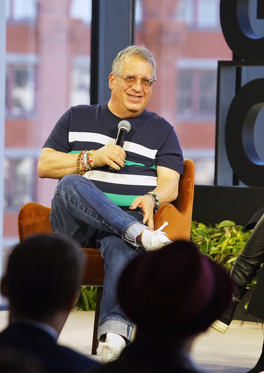 Hughcevans's tweet image. Marty Diamond, EVP of @WassermanMusic, weighed in on sustainability on tour –
We’re trying to be as conscious as we can. It’s little things adding up. Is it a perfect science yet? Not yet. But it’s on its way.” #GlobalCItizenNow #GCNow