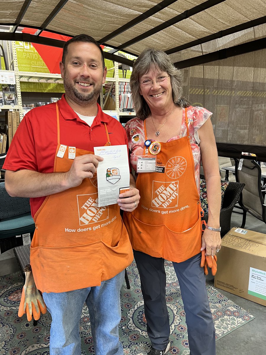Justin Ferguson ⁦receiving his first Platinum!! We appreciate you and all you do!! Congratulations!!⁦⁦<a href="/DeanJeanette/">Jeanette Dean</a>⁩  ⁦<a href="/hollytate122/">Hyperliquid</a>⁩ ⁦<a href="/THD_Tanner/">Tanner Lee</a>⁩ ⁦<a href="/thdsandi/">Sandi Williams</a>⁩ ⁦<a href="/LaroccoStacey/">Stacey LaRocco</a>⁩ ⁦@chriswilson1764⁩ ⁦<a href="/jshannon00/">Joshua Shannon</a>⁩ @adean6888