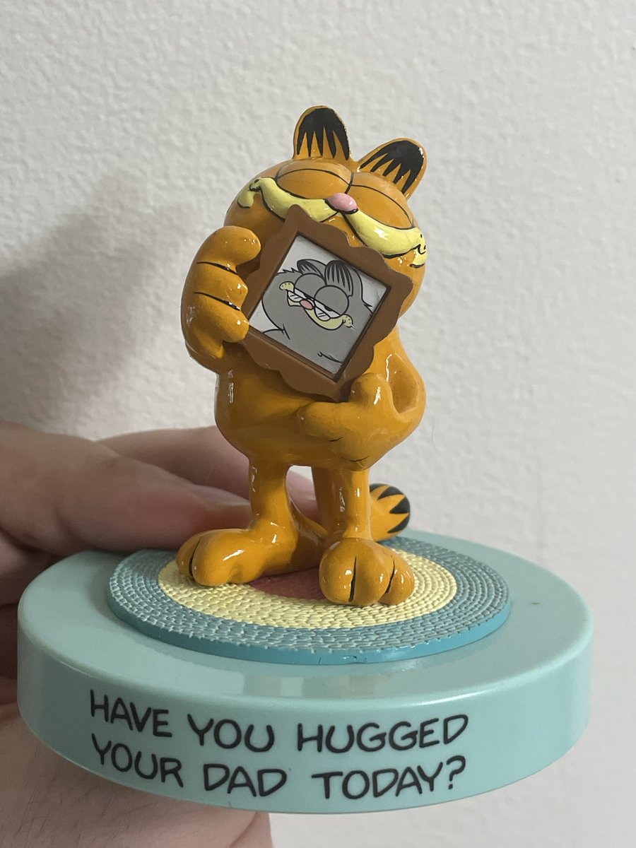 Q_Review's tweet photo. Up to this point, this has been the only official depiction of Garfield's father https://t.co/oVWj7Uj56q