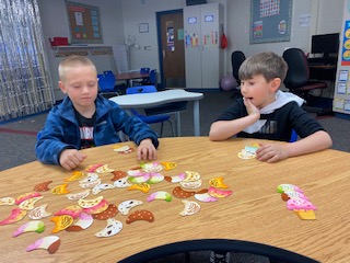 MrsACounts's tweet photo. Math Games from bring your child to work day.  Daniel enjoyed playing Concentration and Scoop Up with my students #Wegienkawildcat https://t.co/P8uqQeHVHm