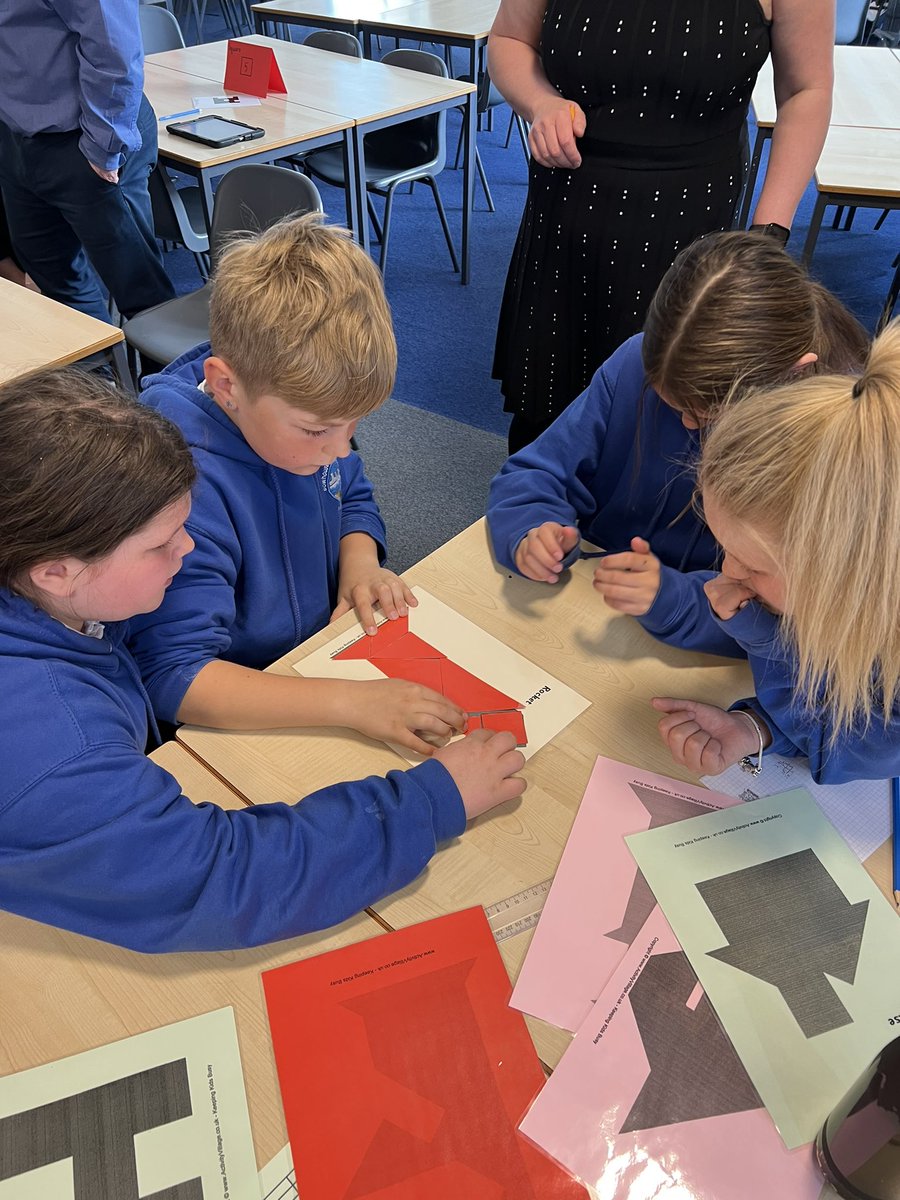 BowhouseP7W 2021/2022 tweet media