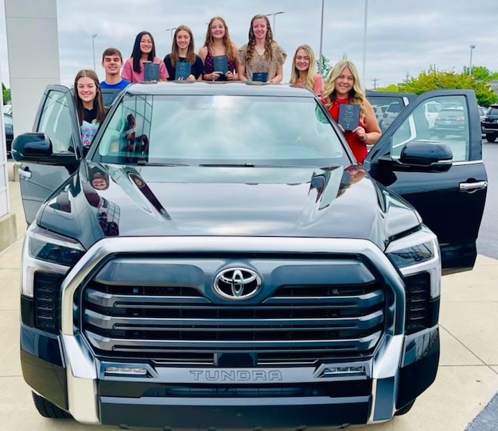 Congrats Class of 2022 Toyota of BG Scholar Athletes!
 Kayleigh Cook, Emma Huskey, Peyton Dial, Luke Richardson, Braelyn Davis, Kayla Hoy, Rachel Palmer, Selynna Metcalfe, Campbell Richey, Eryn Cheney, McKenna Armstrong.
Not Pictured: Kayleigh Cook, Braelyn Davis, Payton Dial.