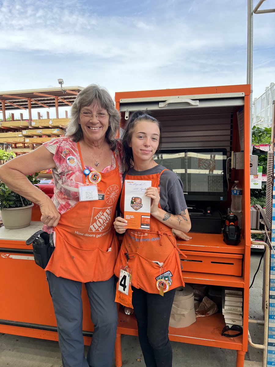 Congratulations Heather on your bronze!!! You’re a joy to work with!! ⁦<a href="/DeanJeanette/">Jeanette Dean</a>⁩ ⁦<a href="/hollytate122/">Hyperliquid</a>⁩  ⁦<a href="/thdsandi/">Sandi Williams</a>⁩ ⁦<a href="/THD_Tanner/">Tanner Lee</a>⁩⁦<a href="/JustinCFerguson/">Justin Ferguson</a>⁩ ⁦<a href="/jshannon00/">Joshua Shannon</a>⁩