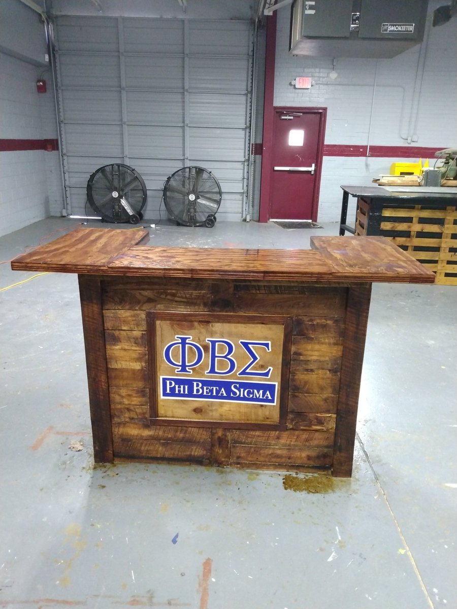 <a href="/whywarren/">Warren Booker, Jr.</a> <a href="/MetroCareerTech/">Metro Career Tech</a> <a href="/shameka98/">Shameka Montgomery</a> Special thanks to <a href="/Jessica16752102/">Jessica Eubanks</a>,  <a href="/iteachaddesign/">Syrita Ramos</a> and the very talented Construction students <a href="/lrsdEXCEL/">LRSD EXCEL CAPS</a>! We LOVE making dreams come true <a href="/MetroCareerTech/">Metro Career Tech</a>!!!!! 
<a href="/shameka98/">Shameka Montgomery</a> <a href="/MichaelPoore1/">Michael Poore</a>