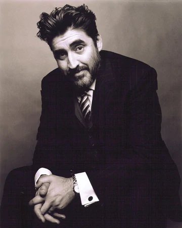 Happy birthday Alfred Molina. My favorite films with Molina are Ladyhawke and Boogie nights. 