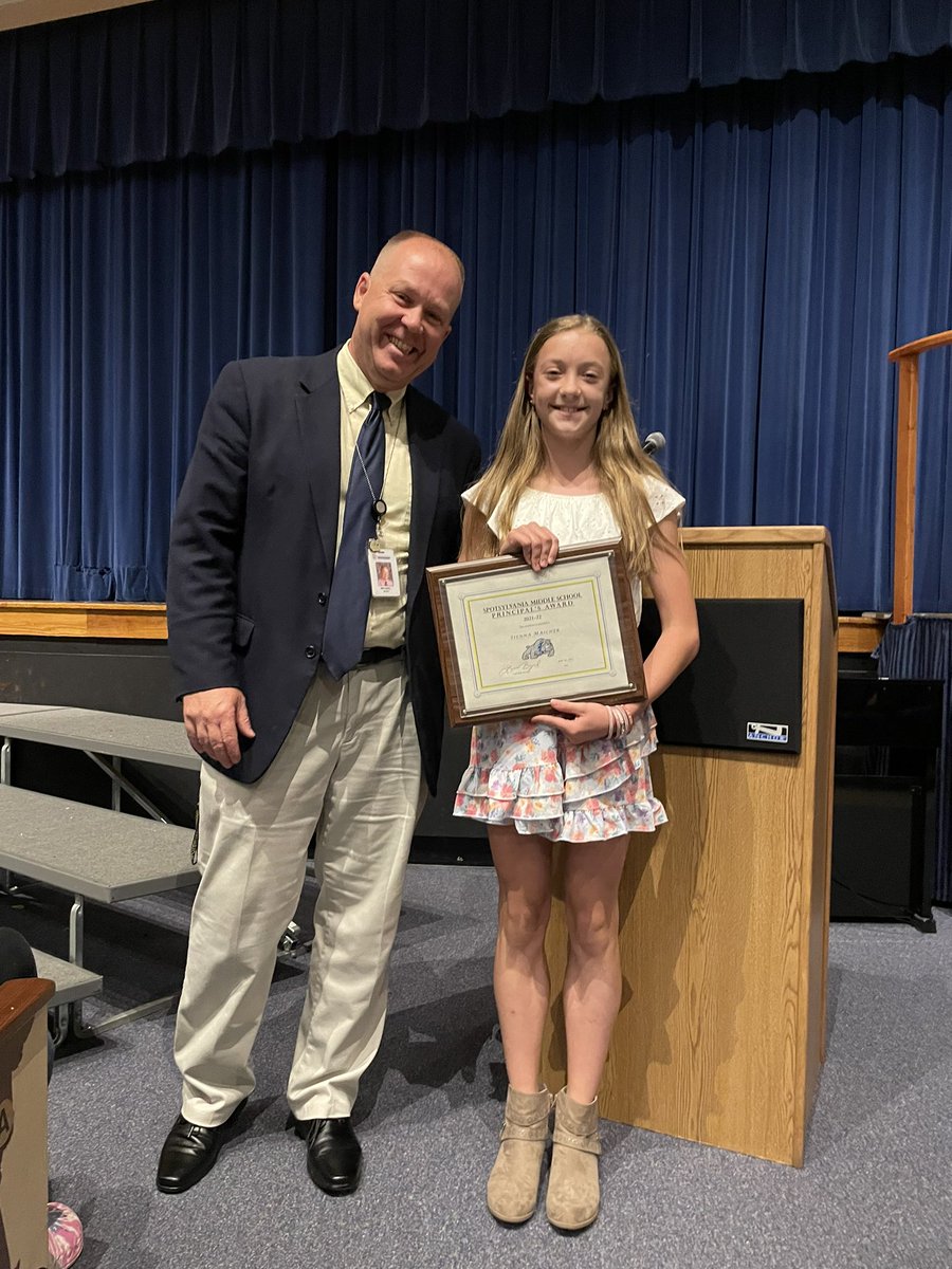 Spotsylvania Middle School (@smsspotsylvania) on Twitter photo 💙💛Today we celebrated our 6th grade Bulldogs in an awards ceremony. Many students were acknowledged for their academic & athletic accomplishments.Sienna (pictured below) received the Principal’s Award from Mr. Byrd! We are SO PROUD of our students.GO BULLDOGS!💙💛<a href="/SpotsySchools/">Spotsylvania County Public Schools</a> 💙💛Today we celebrated our 6th grade Bulldogs in an awards ceremony. Many students were acknowledged for their academic & athletic accomplishments.Sienna (pictured below) received the Principal’s Award from Mr. Byrd! We are SO PROUD of our students.GO BULLDOGS!💙💛<a href="/SpotsySchools/">Spotsylvania County Public Schools</a>