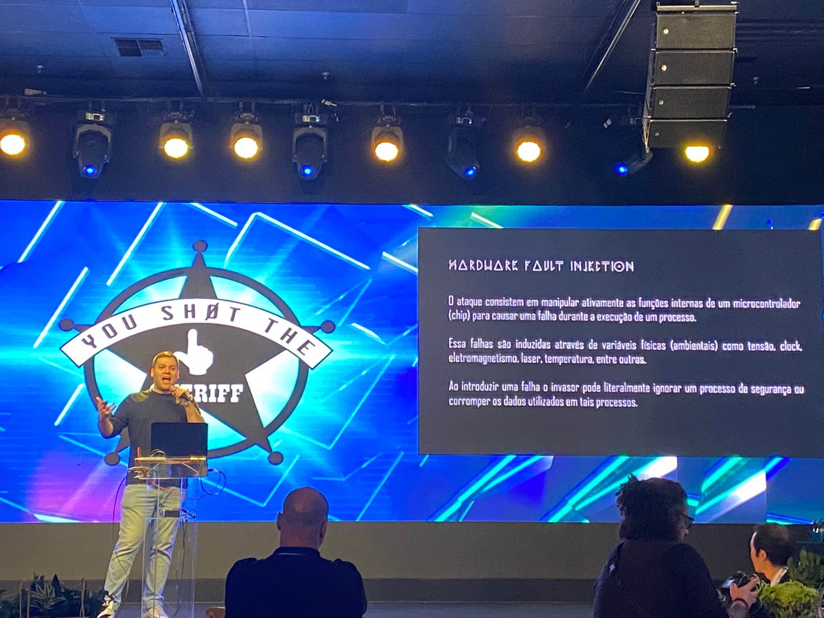 jcldf's tweet photo. @newaetech @colinoflynn that was my first talk about fault injection (using chipwhisperer) ;D was pretty cool!! @ystscon #ysts #ystscon https://t.co/vDIoXMErhU