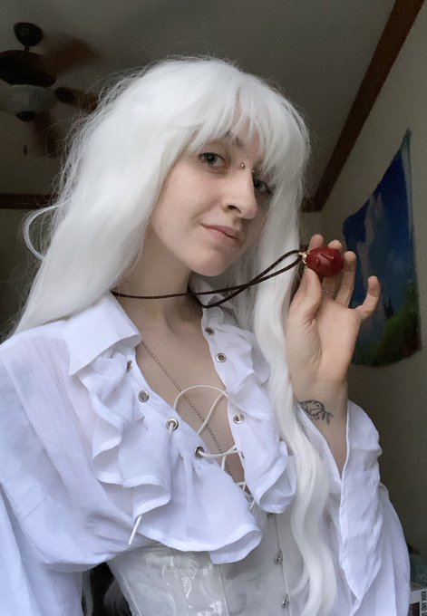 Neat, isn&rsquo;t it? (*^&omega;^*) #Griffith #berserk #berserkcosplay ⚔️💔 https://t.co/nAZ38xNc43<a href="/tag/griffith"class="tags">#Griffith</a><a href="/tag/berserk"class="tags">#berserk</a><a href="/tag/berserkcosplay"class="tags">#berserkcosplay</a>