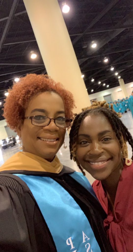 Jennifer Robinson tweet media