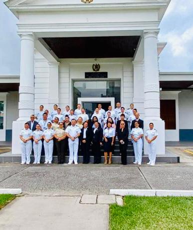 Felicitaciones para la <a href="/DIGEMAR_MDN/">DIGEMAR</a> y todas las mujeres marítimas, portuarias y logísticas de Guatemala, por dejar en alto la labor femenina en el sector y hacernos parte de su conmemoración en el marco del "Día Internacional de la Mujer en el Sector Marítimo". BZ!

#ElMarNosUne