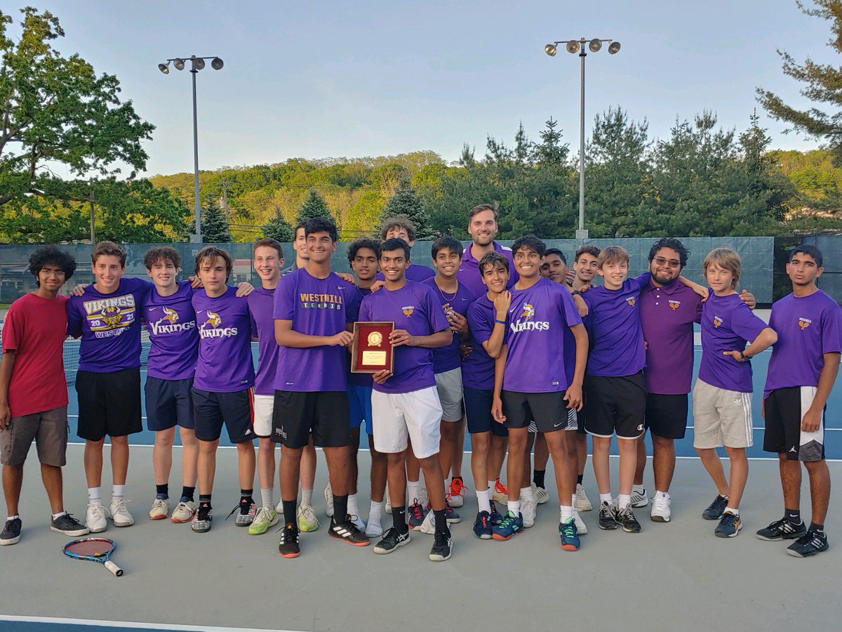 FCIAC CHAMPS!!! Westhill Boys Tennis beats Staples 4-1 to secure their first FCIAC Title since 1978!!! What an awesome and historic win! @GameTimeCT #ctbten
