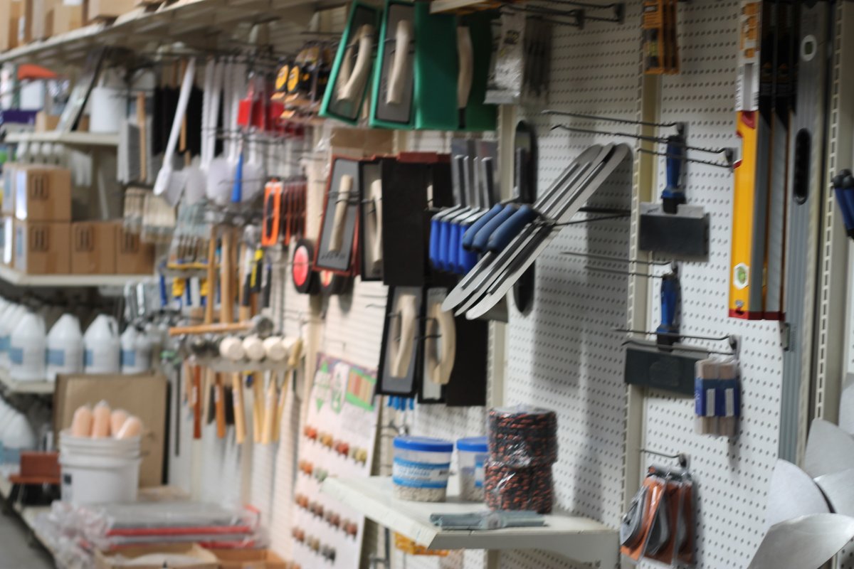 _Rockandblock_'s tweet photo. You're the seed of the day. Which gardening tool do you need today? 1, 2, or maybe both!

#rockandblock #wewillrockyou #inelcajon #intemecula #gardening #yard #landscaping https://t.co/mPzfH1OPbZ
