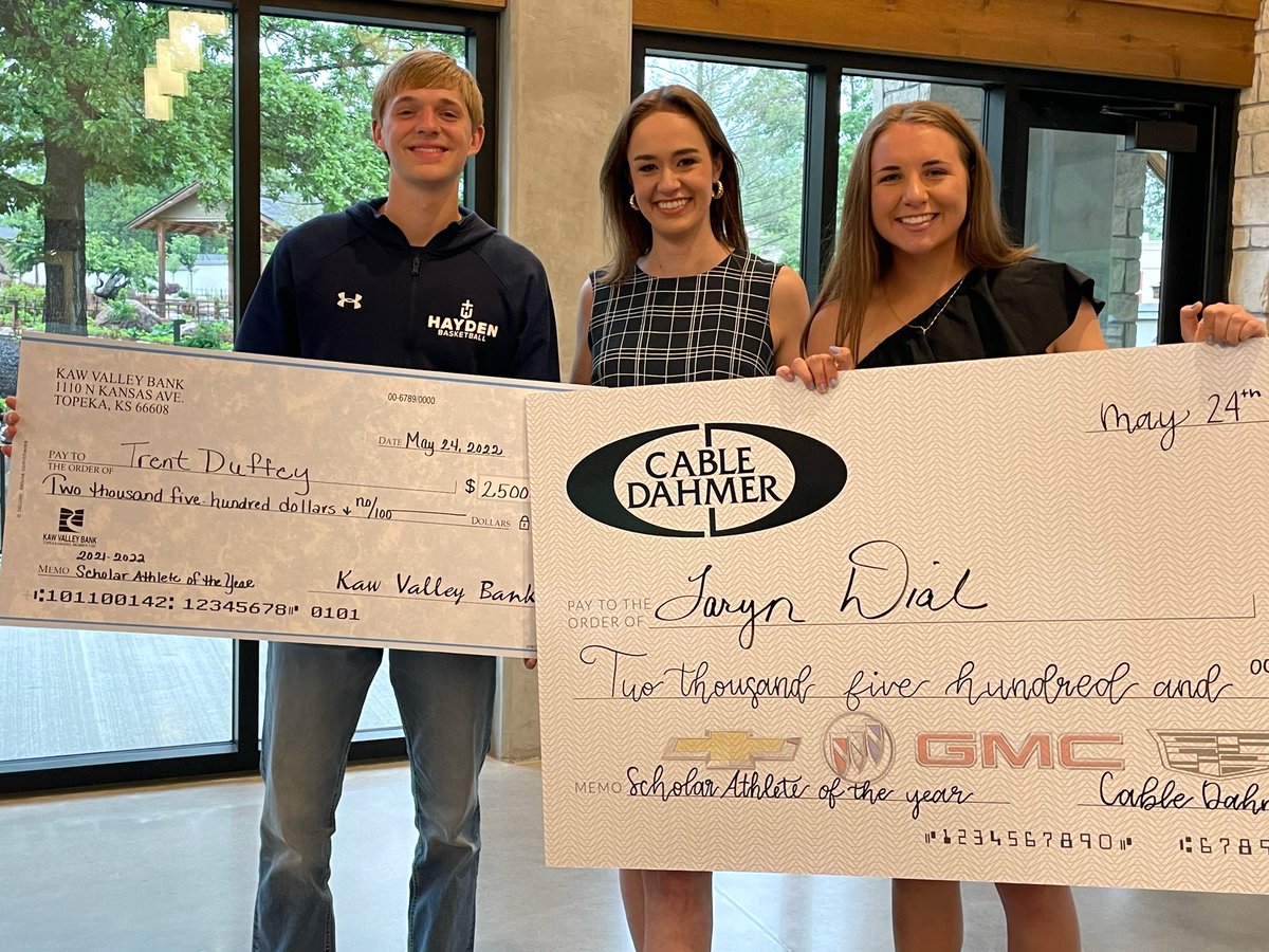 MarleahKCTV5's tweet photo. Congratulations to @dialtaryn and @trent_duffey!

Winners of this year’s @wibw Scholar-Athlete of the Year scholarships thanks to our amazing sponsors - Kaw Valley Bank and @CDofTopeka! 🏀🏐 https://t.co/TlnV7FJ72J