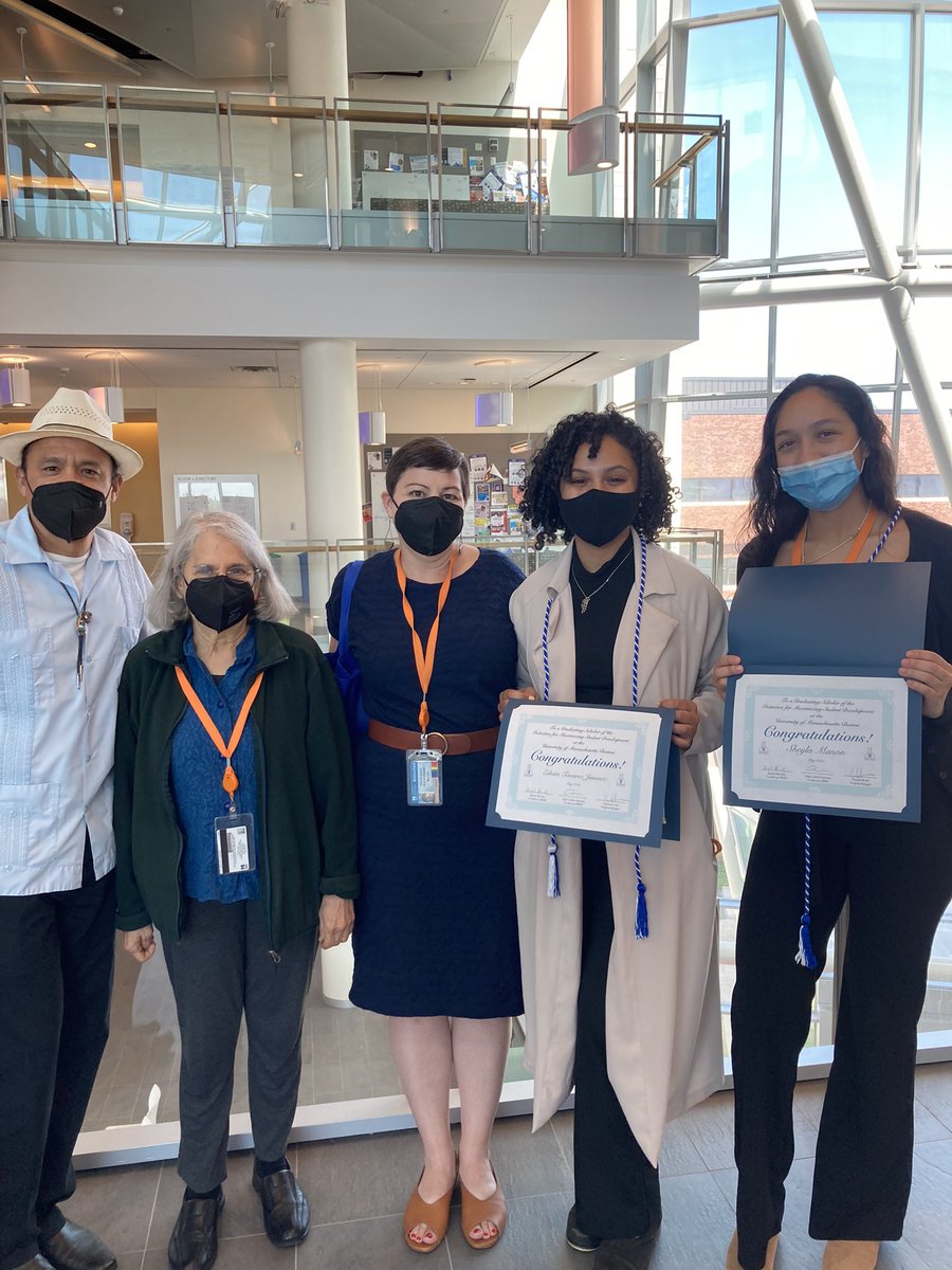 imsdUMassBoston's tweet photo. Congratulations @imsdUMassBoston graduating Scholars! So proud of all your accomplishments! #Classof2022 https://t.co/uXKAghzcxe