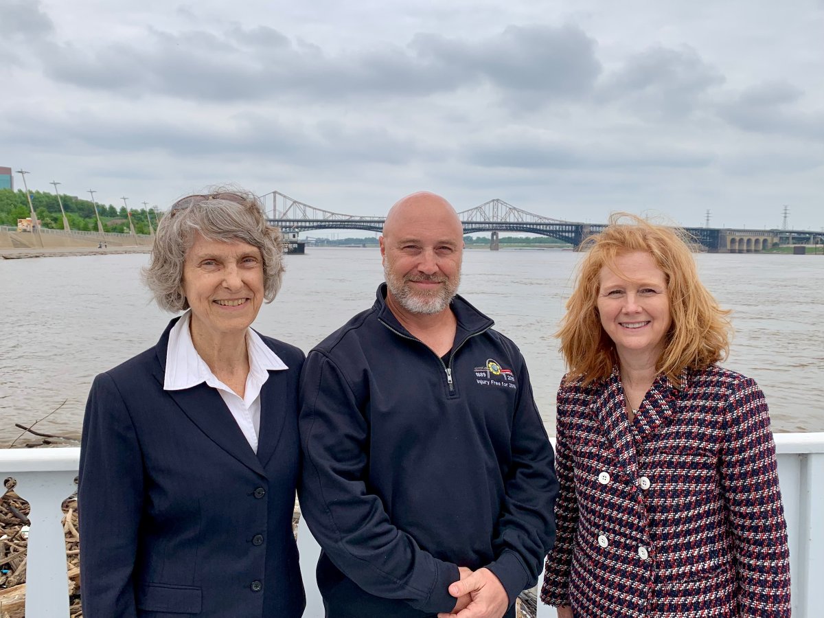 TheFreightway's tweet photo. We had a great time during the #FreightWeekSTL Ag Coast of America Riverboat Cruise! It was a chance to see key assets that position the St. Louis region as a global freight hub and get an up-close look at critical elements of the region’s multimodal freight network. https://t.co/ro56X8XKT6