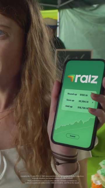 MobileUAShow's tweet photo. Today's #DailyAd by @Viren_90 feat. Raiz
π€· Ad speaks to users who want to avoid spending.
π Funny representation of how saving is painful if one needs to invest.
β
App is introduced as solution, ad ends with fast-paced music & voiceover. https://t.co/sDdVl42E9W