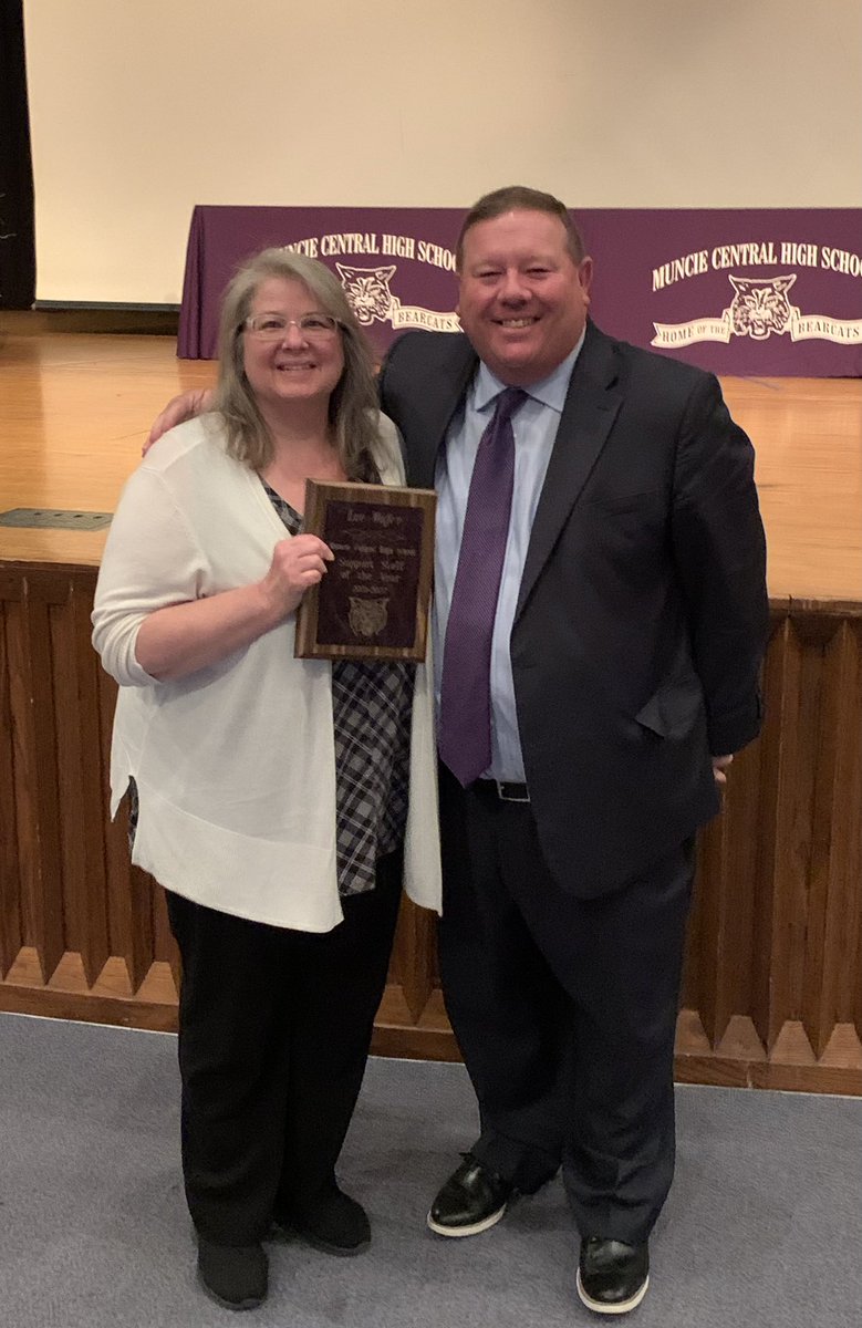 2021-2022 MCHS Support Staff of the Year is Lee Wafer!  Mrs. Wafer is the rock of our guidance department and is always there to make our students and families successful. Thanks for all you do for our Bearcats! 💜
