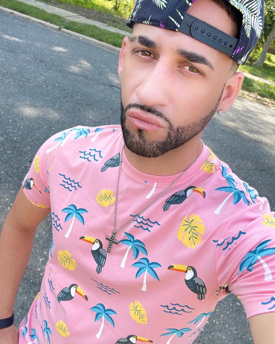 philchanel5's tweet photo. 🌞🌞🌞🌞🌞🌞 https://t.co/15BpXUsqMq