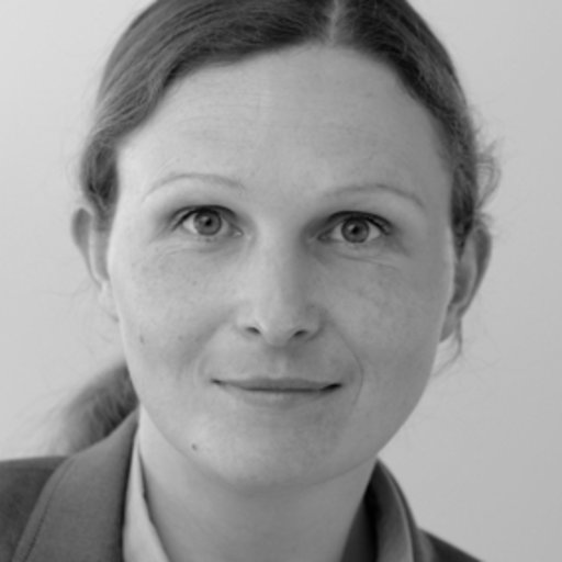 i_spielvogel's tweet photo. Congratulations to Iris Zimmermann on the successful completion of her habilitation in soil science at @kieluni today! Great talk on soil salinization causes, prevention &amp; how to manage saline soils! Happy to have you in our RootWayS and SoilSystems (P17) team! @SPP_SoilSystems https://t.co/CtXYohiYdS