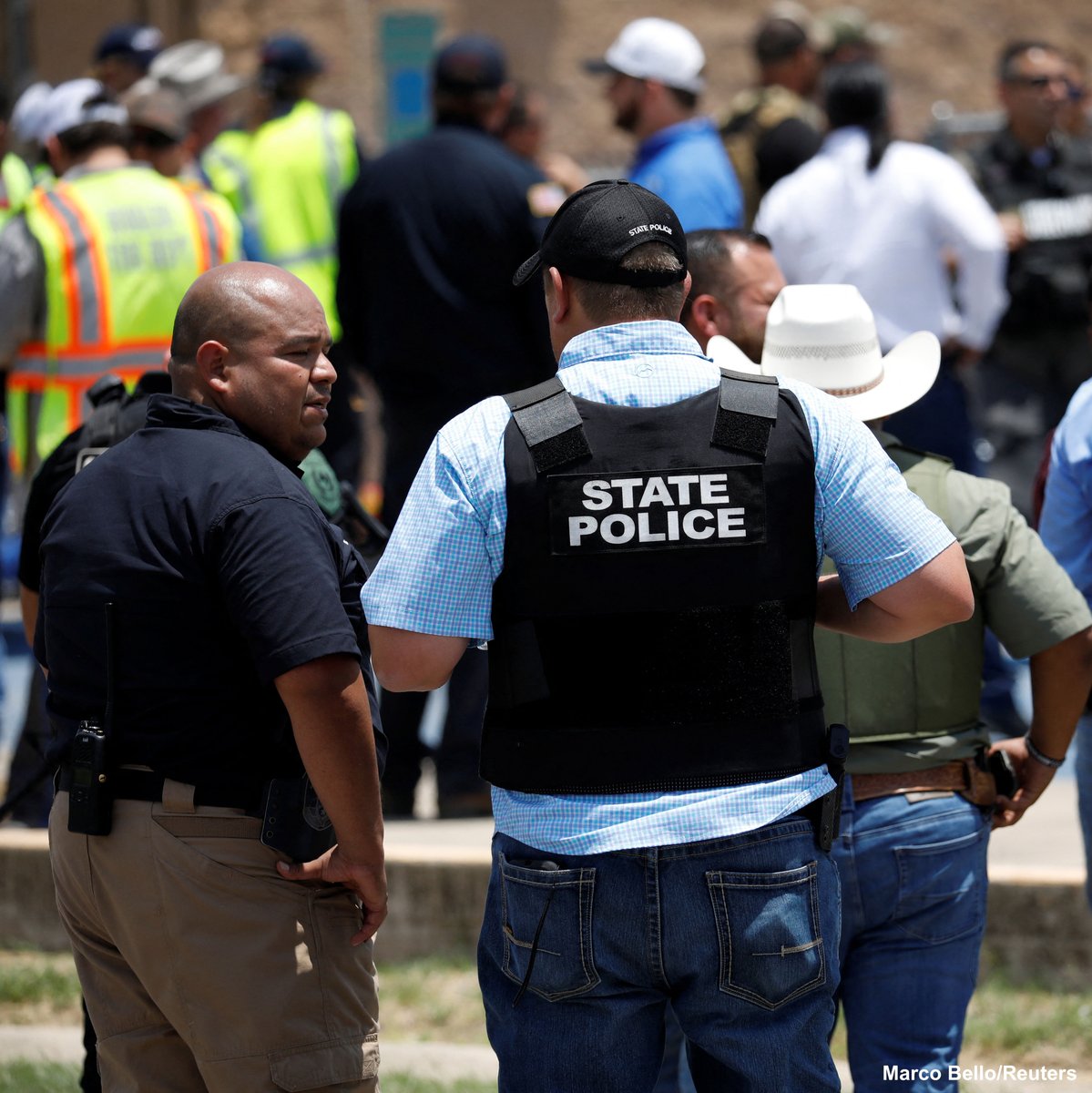 ABC's tweet photo. Law enforcement personnel monitor the scene outside Robb Elementary in Uvalde, Texas, where at least two children were killed in an "active shooter" incident. https://t.co/4Fw6K3smvr https://t.co/qfTj882sSc