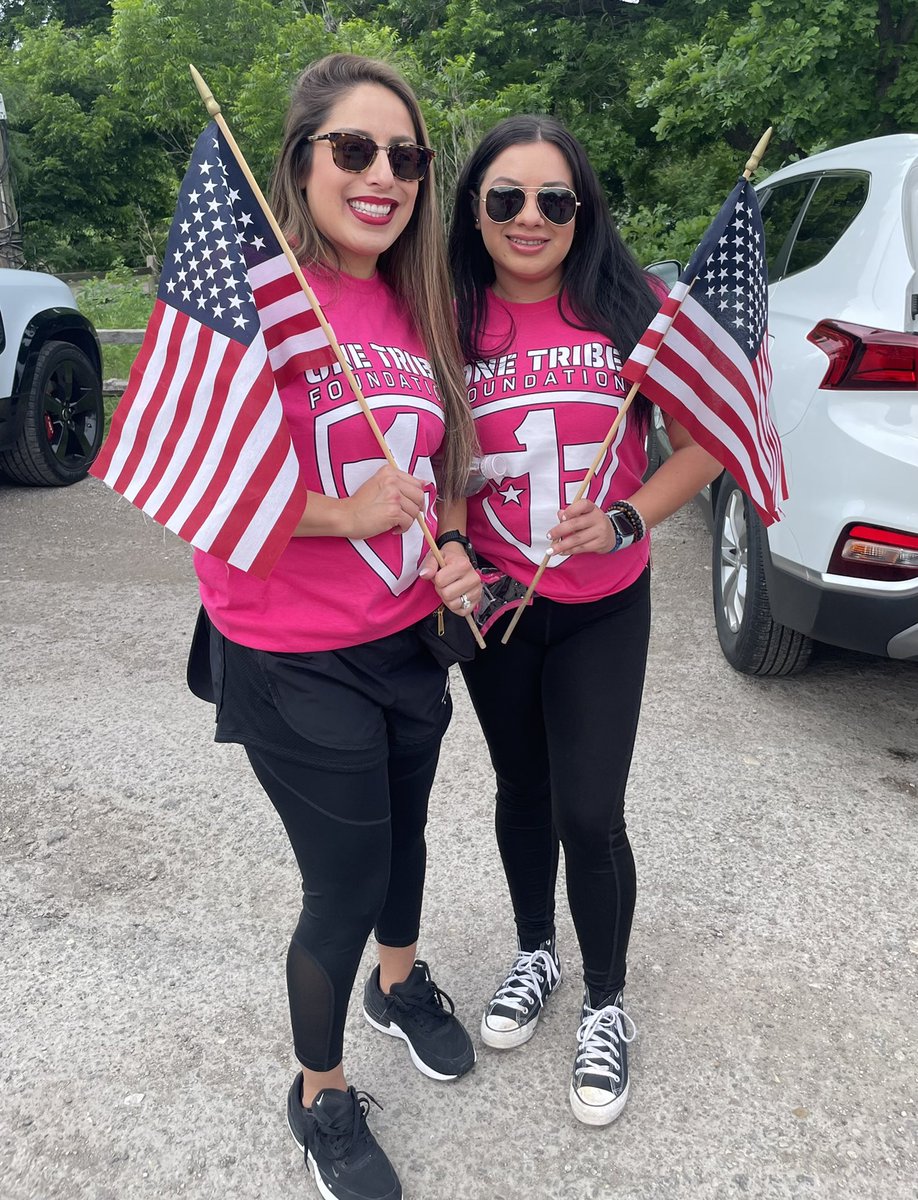 Amanda Martinez tweet media