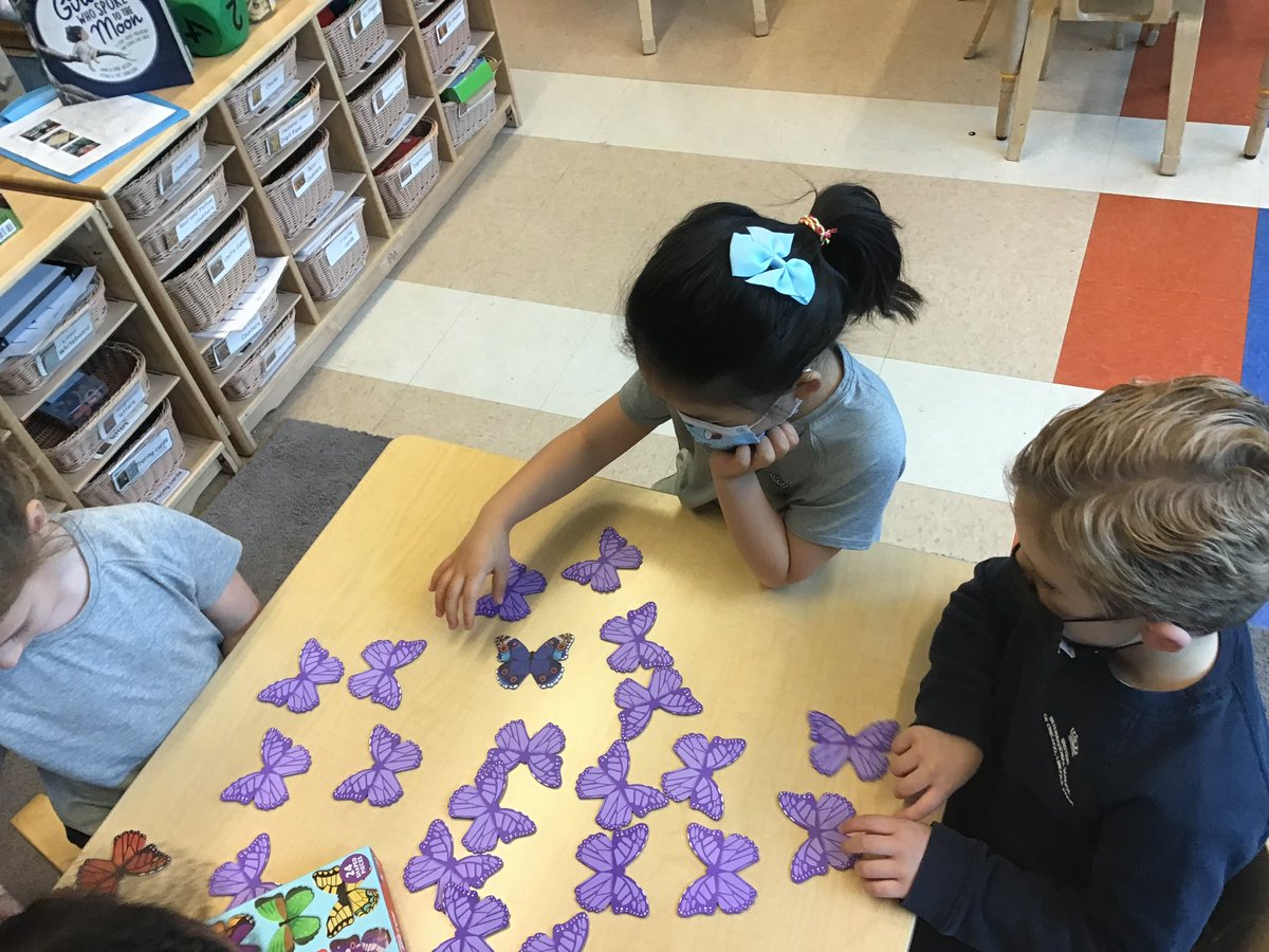 BISCLPReception's tweet photo. The #DaringDeer class have been in the butterfly mood today. They have been working on their memory skills by trying to match the correct patterned butterfly. #Math #memoryfun #butterflies @The_IEYC @BISCLincolnPark https://t.co/iIKnf9fgz7