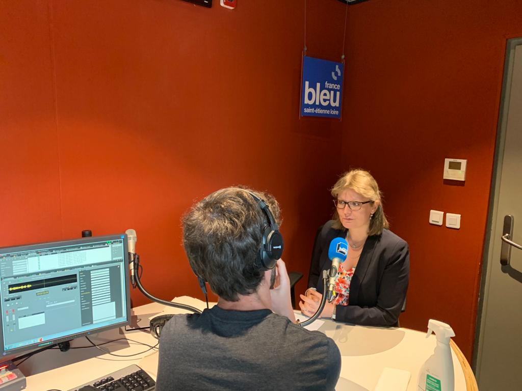 Interview aujourd'hui dans les locaux de France Bleu St-Étienne Loire pour présenter ma candidature
#PourVousDéfendre #legislatives2022 #2èmeCircoLoire <a href="/lesRepublicains/">les Républicains</a>