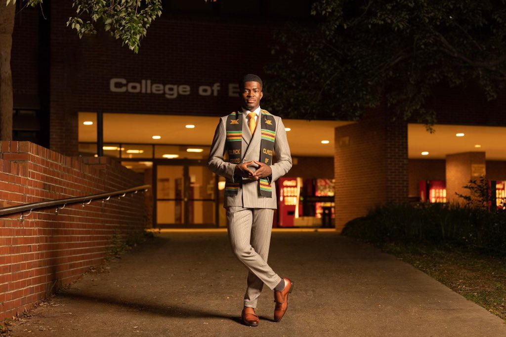 Kahleel A. Gray, Bachelor of Science | Florida State University 
Graduating in Style 🎓 
#windowpanesuit  
_______________________________ 
Tie: Golden Hour 🧶 
📸 : @createdbyrobey 
#floridastateuniversity 
#alphaphialpha 
#graduate 
#graduation 
#businessschool 
#fsualphaphi