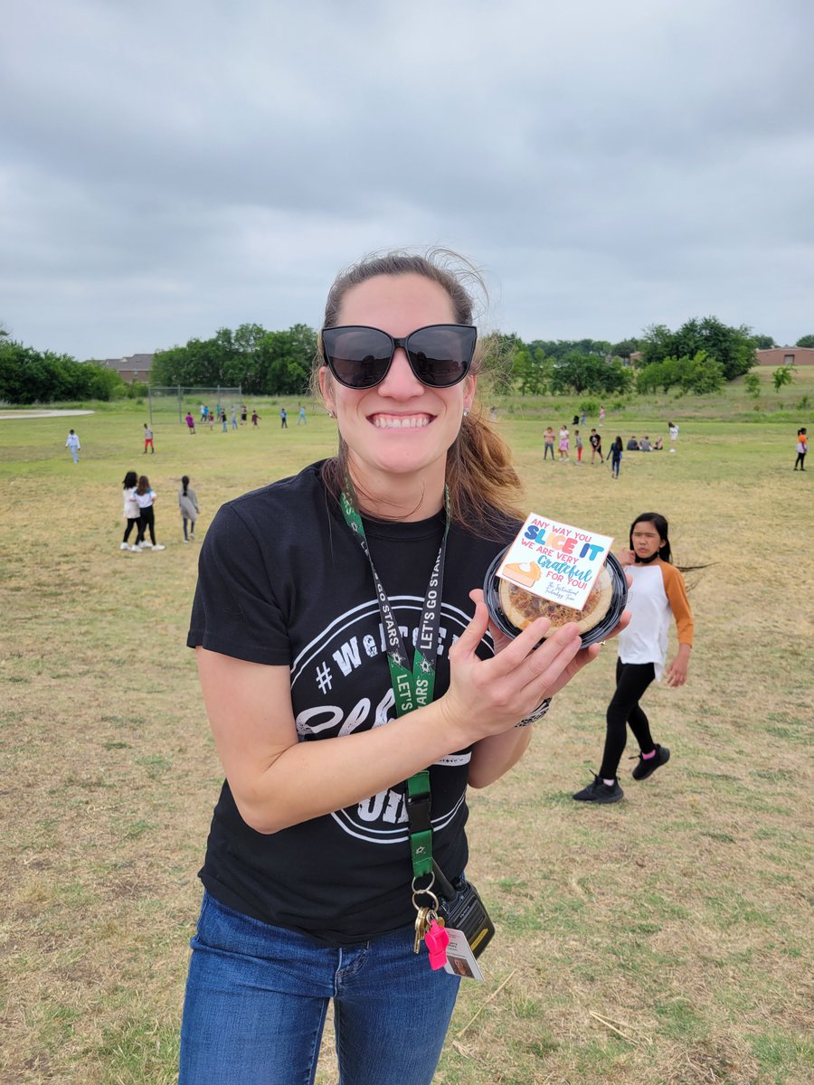 April Dunning tweet media