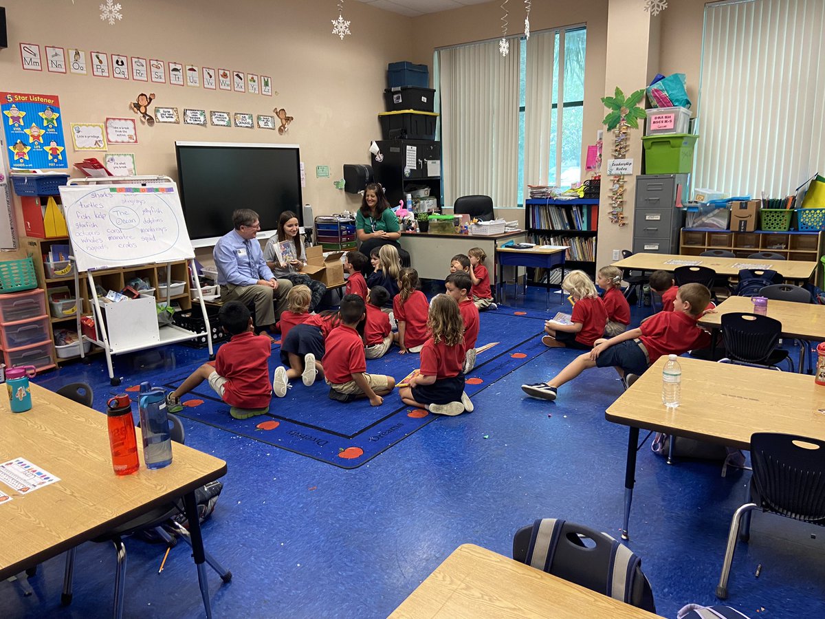 Bonita Springs Rotary Club purchases “I Like Me” books for every Kindergarten student at BSCS. The books are personalized with the student’s name, teacher, friends, and activities from class. The Estero High School Interact Club students come to BSCS to read them to the students.